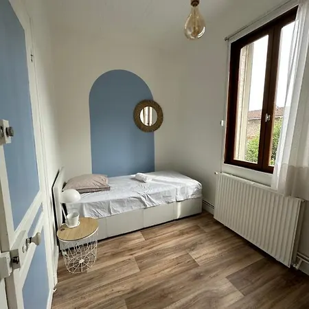 Holiday home Amienoise 5 Proche Centre Amiens